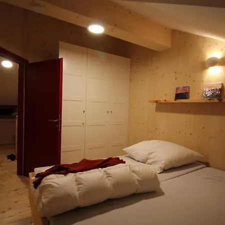 Auszeit Ferienhaus Fur 6 Personen ,mit Grosser Terrasse Und Panoramablick, -a1 Haus 436 A Links- * Turracher Hoehe